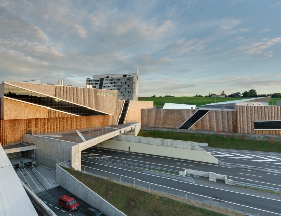 Westside Shopping and Leisure Centre