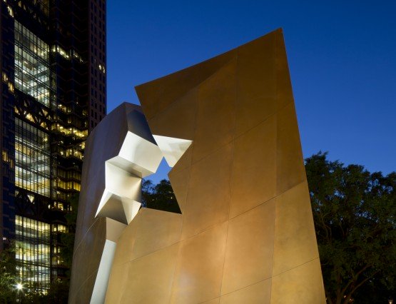 Ohio Statehouse Holocaust Memorial